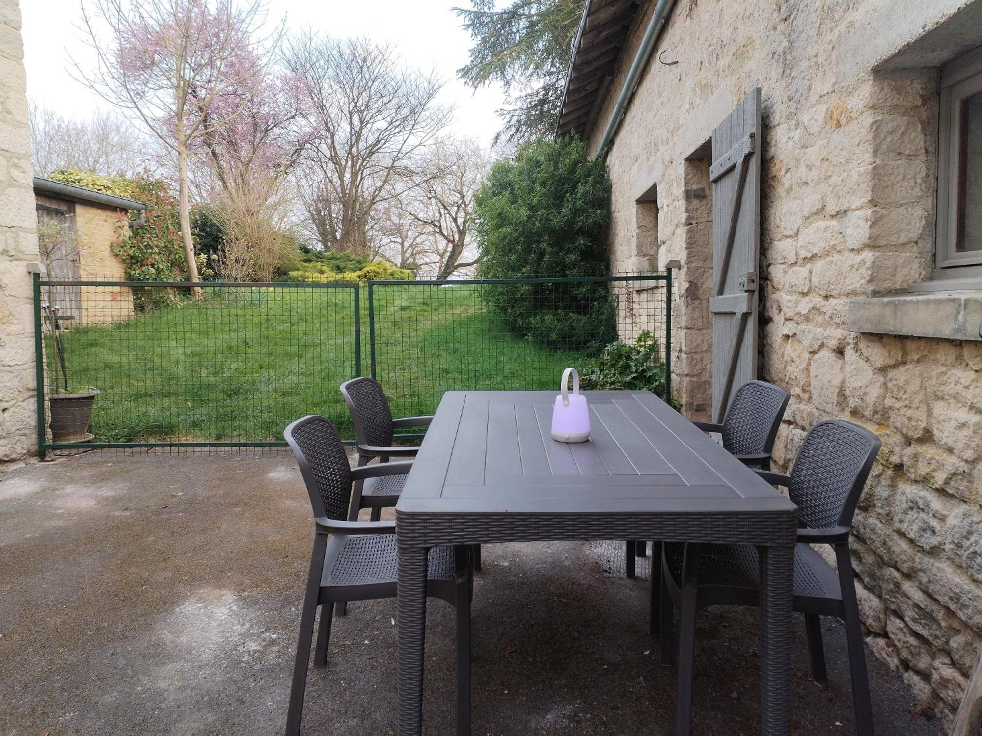 Hedoniste 1 Vila Herpy-l'Arlesienne Exterior foto